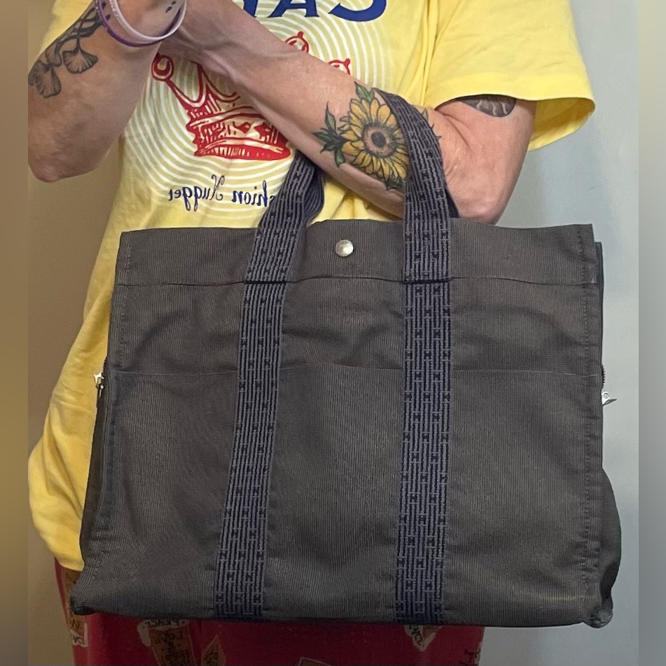 Large Hermes Authentic Zipper Top Canvas Tote W/ Grey & Navy Patterned Webbing